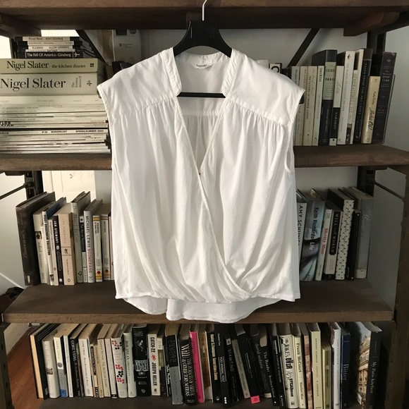 Like New Splendid White Surplice V-Neck Hi Low Crossover Ruched Top M - Picture 1 of 13